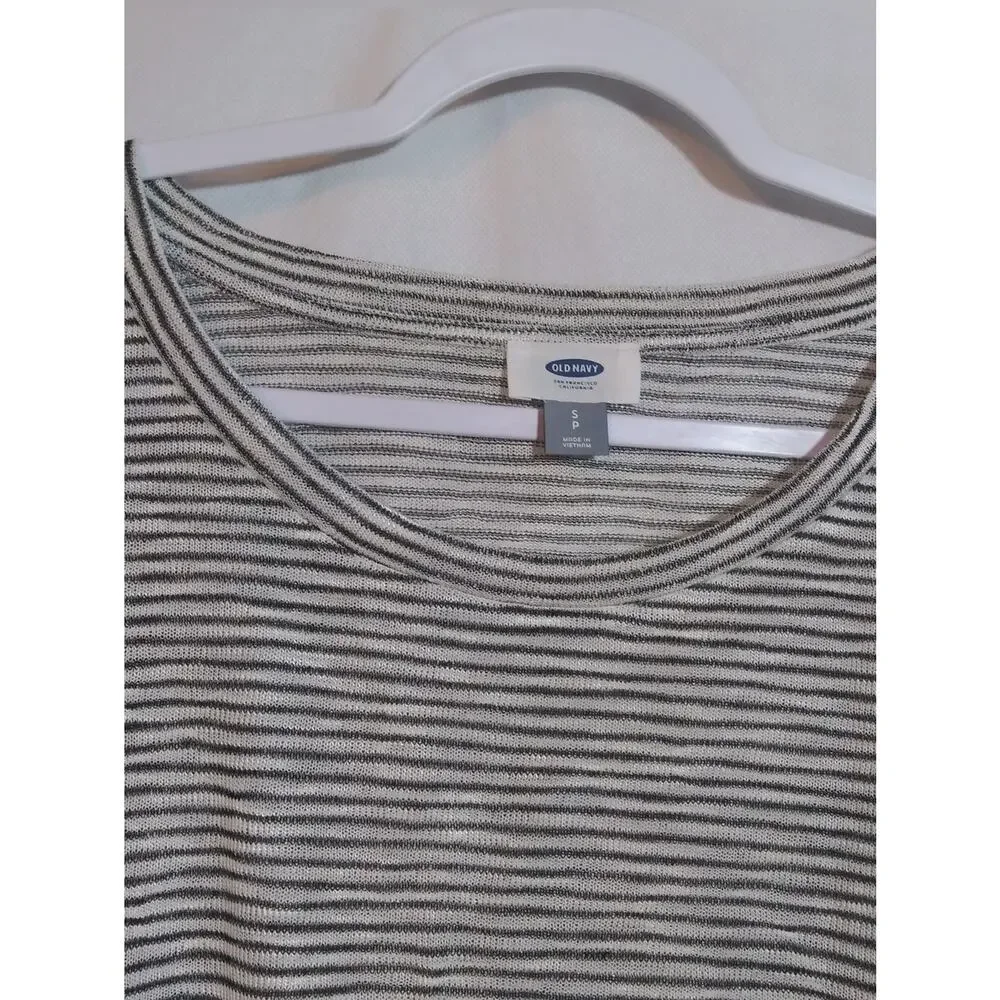 Old Navy Oversized Striped Scoop Neck Lightweight Knit Top Size S